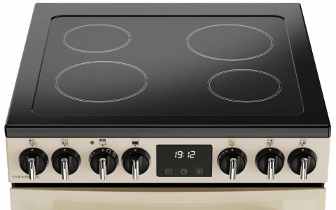 4 zone ceramic hob.