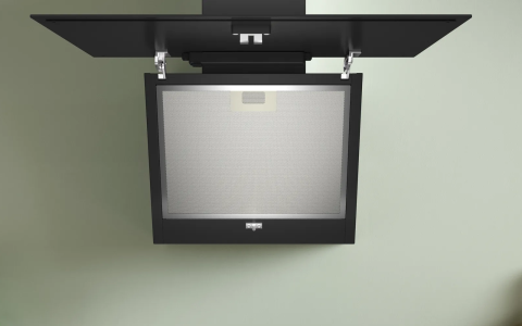 Large Opening Angle of Glass Plate.