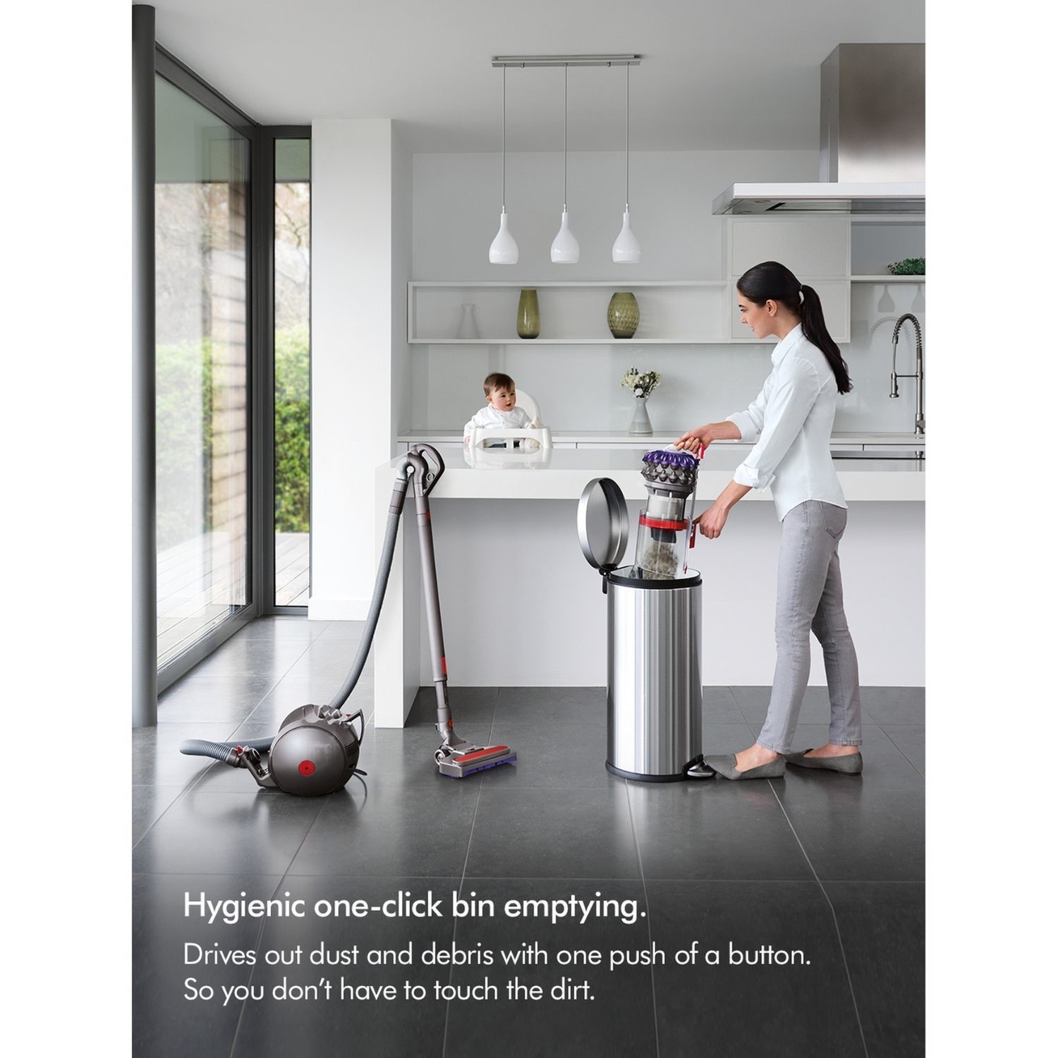 Hygienic one click bin emptying