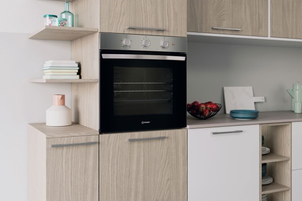 Indesit IO233XUK Click&Clean Electric Single Oven - Stainless Steel