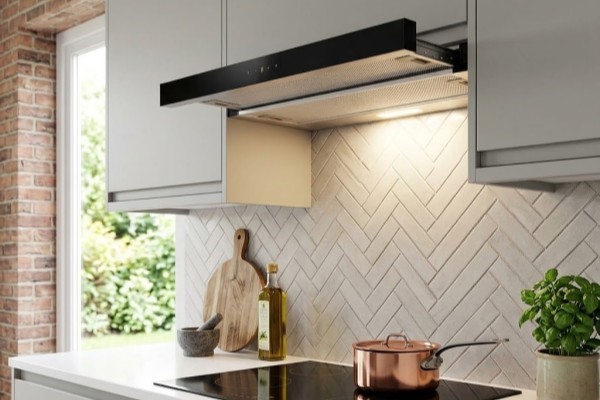 electriQ 90cm Telescopic Canopy Cooker Hood – Stainless Steel