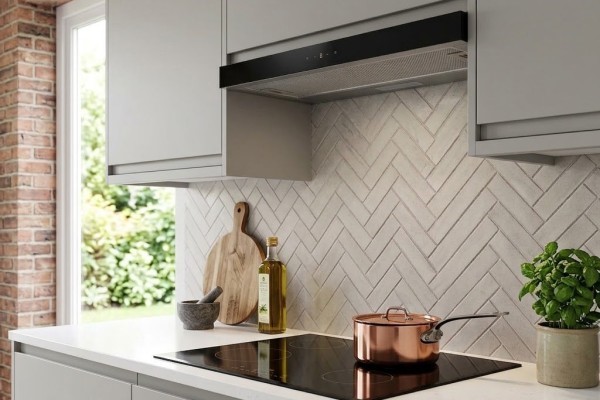 electriQ 90cm Telescopic Canopy Cooker Hood – Stainless Steel