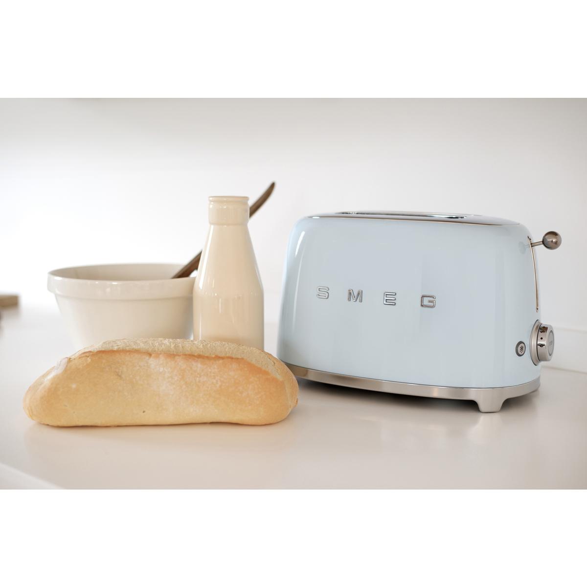 SMEG 50’s Retro Style 2-Slice Toaster - Powder Blue