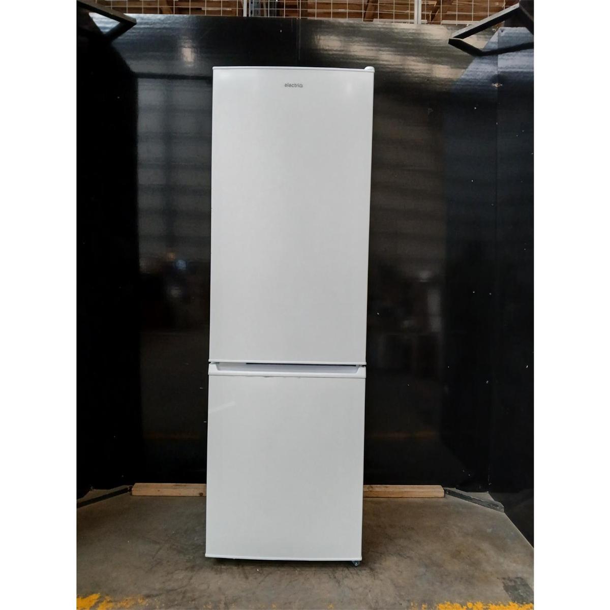 GRADE A2 - electriQ 310 Litre 70/30 Freestanding Fridge Freezer - Total No Frost