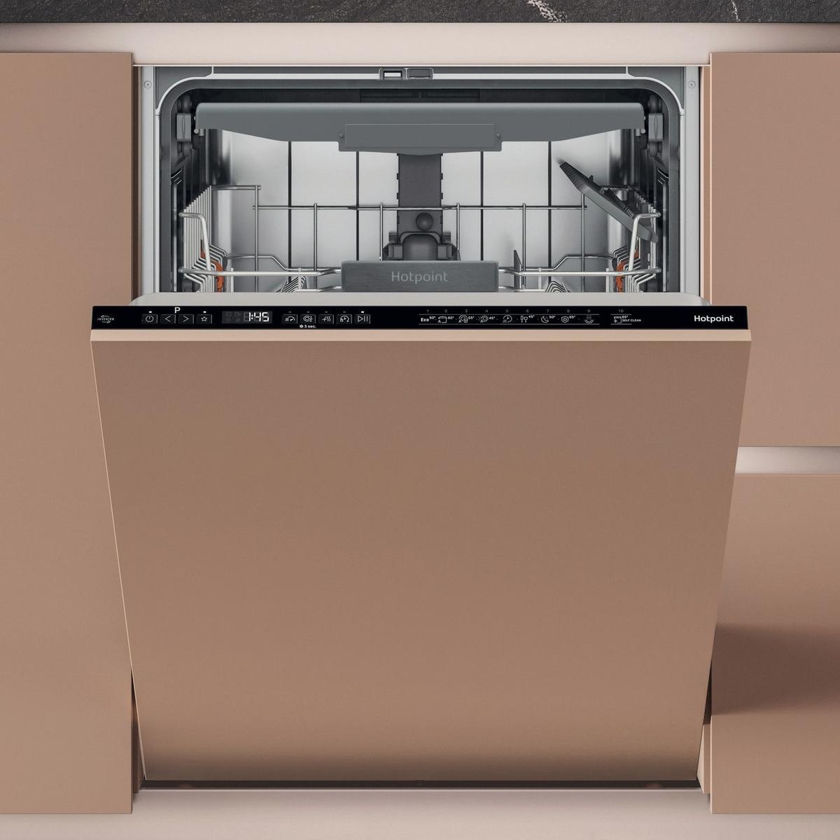 Hotpoint Maxi Space Integrated Dishwasher - Black Control Panel with Third Rack