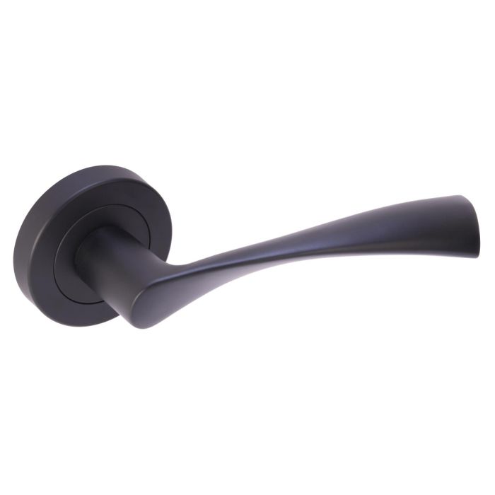Internal Matt Black Lever Door Handle with Latch and Hinges Pack - 65mm Latch - Sesia - XL Joinery