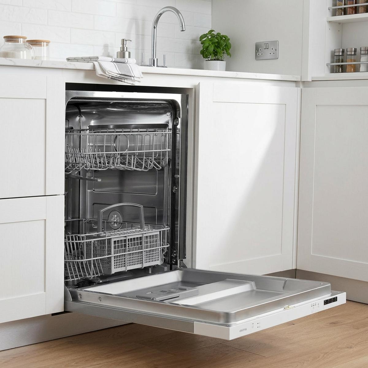 GRADE A2 - electriQ Integrated Dishwasher - White control panel