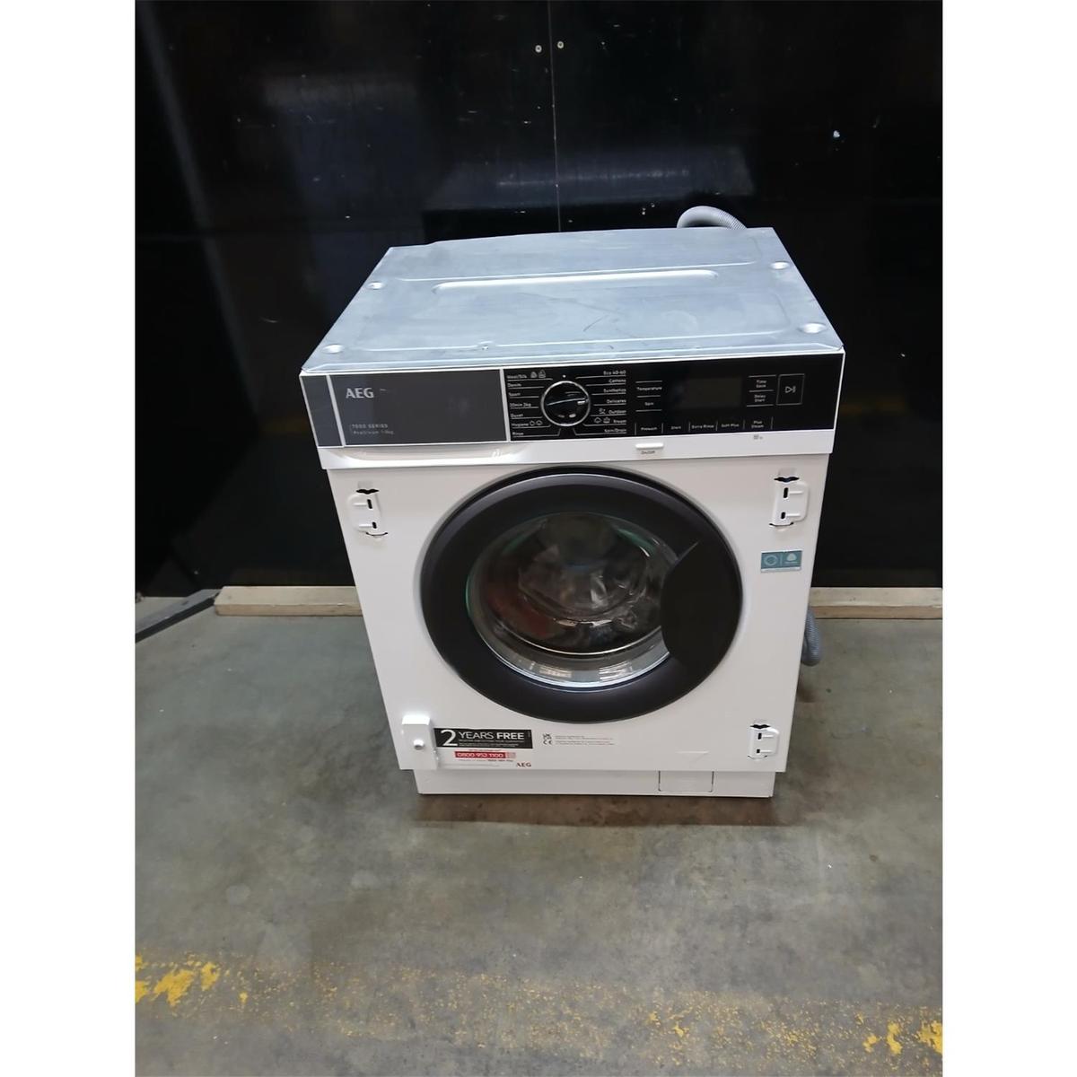 Refurbished 7000 series 8kg 1600rpm Integrated Washing Machine - White image 1