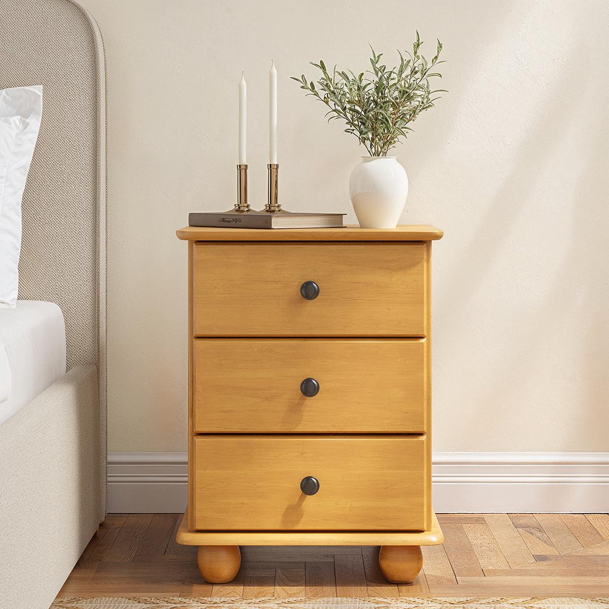 GRADE A1 - Pine 3 Drawer Bedside Table - Hampton