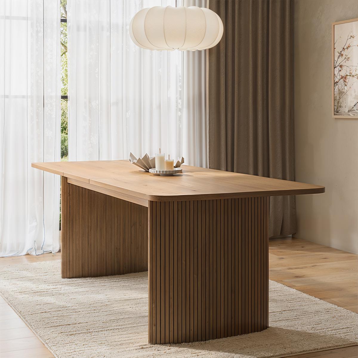 Large Oak Extendable Dining Table - Seats 6 - 8 - Jarel image 1