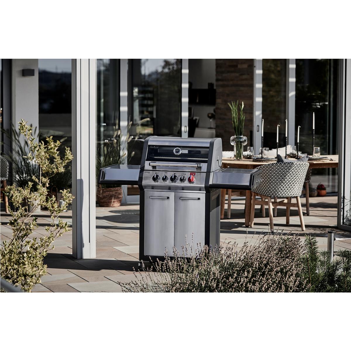 Enders Monroe Pro 3 Burner SIK Turbo Gas BBQ