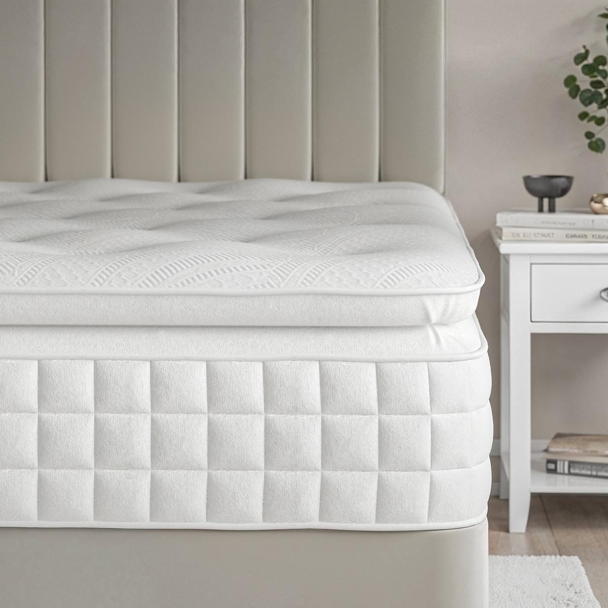 ALMOST PERFECT - Super King Memory Foam Top 2000 Pocket Sprung Pillow Top Mattress - Sleepful