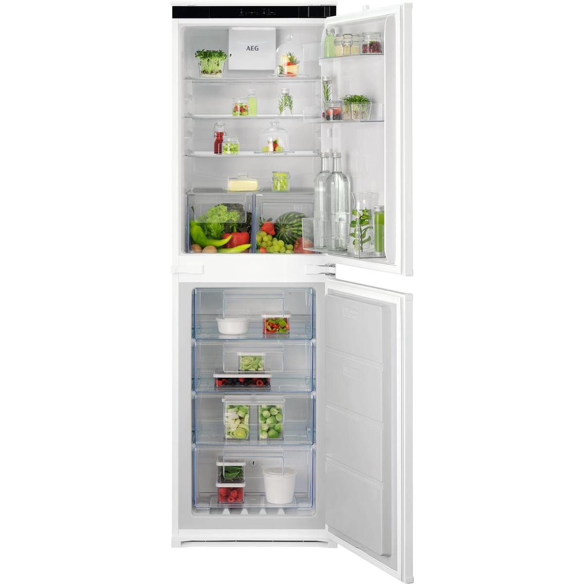 AEG 7000 Series 241 Litre 177cm 50/50 Integrated Fridge Freezer with Sliding Door Hinge