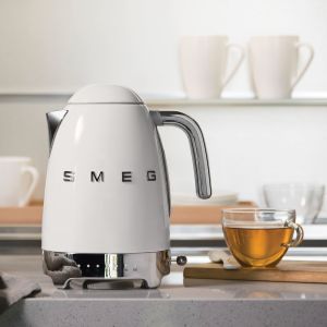 Smeg Retro 50's Style Variable Temperature Kettle - White - KLF04WHUK