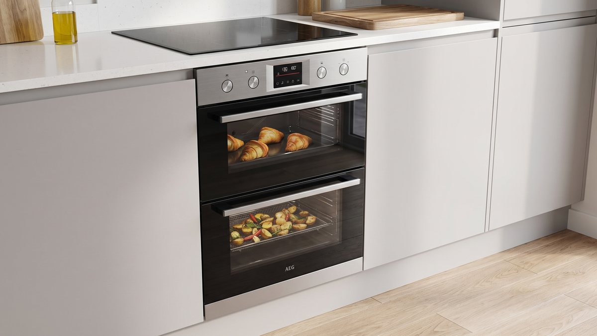 Ovens, hobs and cookers buying guide: a built-under double oven fitted below a ceramic hob